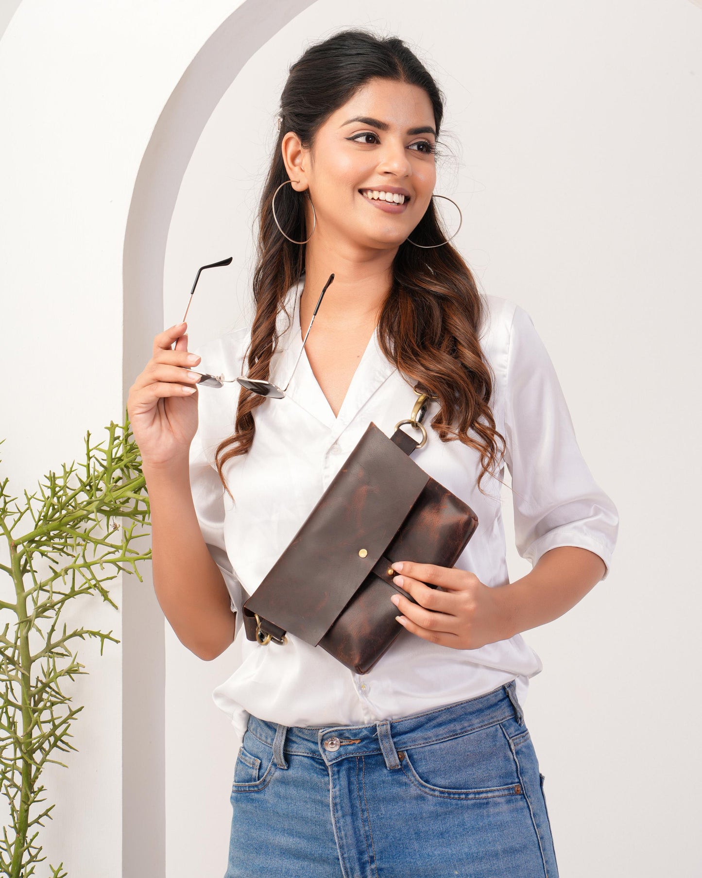 Leather fanny Pack Women Crossbody Sling Bag Hip Bag Waist Belt Bag Leather Custom Fannypack Bum Bag Personalized Mothers Day Gift For Mom