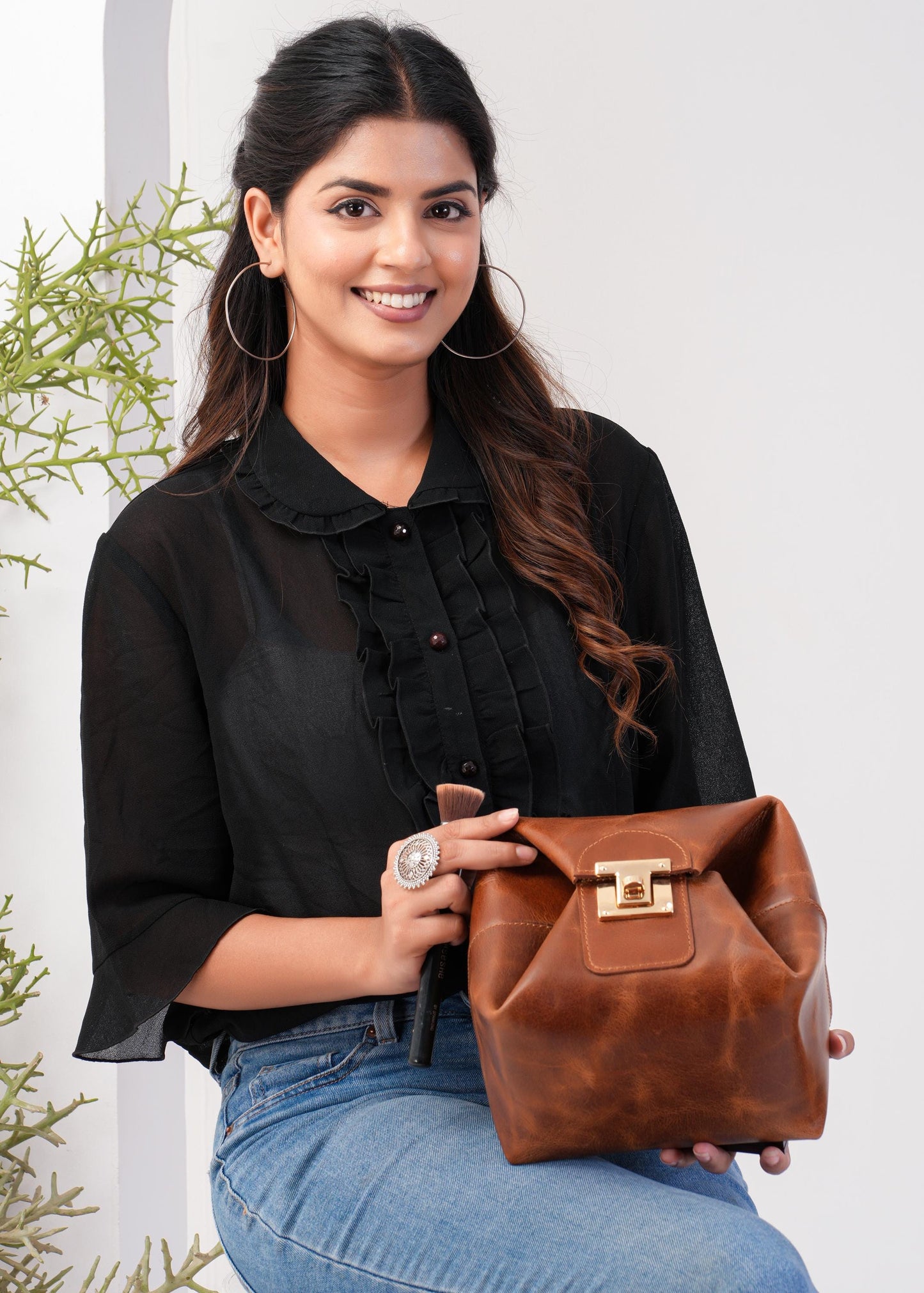 Makeup Bag Leather Make up Pouch toiletry bag women Large cosmetic bag Personalized Women's Leather Dopp Kit Bridesmaid Gift Makeup Storage