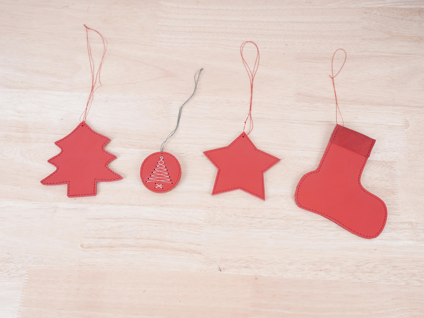 Leather Christmas Ornament Christmas Tree Decoration Ornament Set of 4 Handmade Leather Christmas Garland Christmas Home Decoration Holiday