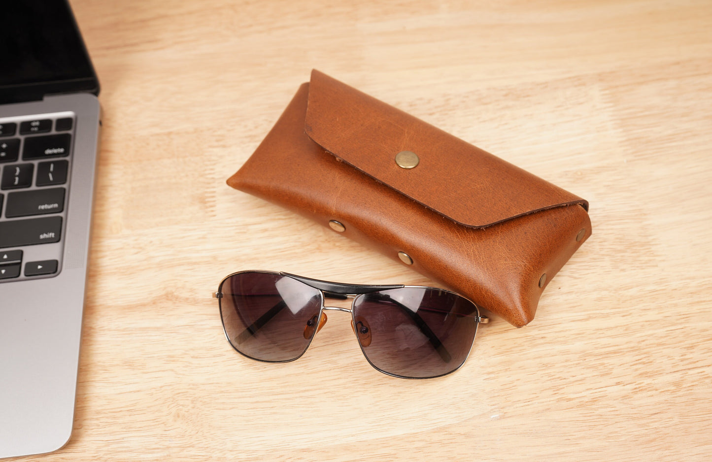 Personalized leather eyeglasses case sunglasses case Custom eyewear aviator case with hanging hook Eyeglass Sleeve