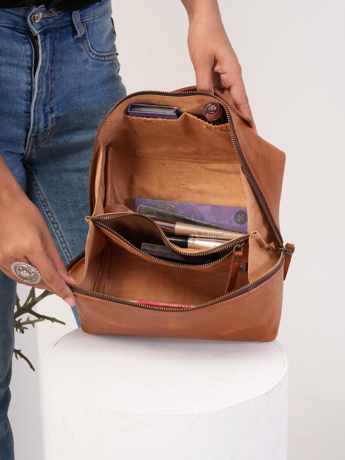 Leather Cosmetic Bag Leather Toiletry Bag Make Up Bag for Bridesmaid Leather Dopp Kit For Women Makeup and Jewelry Organizer For Brides Gift