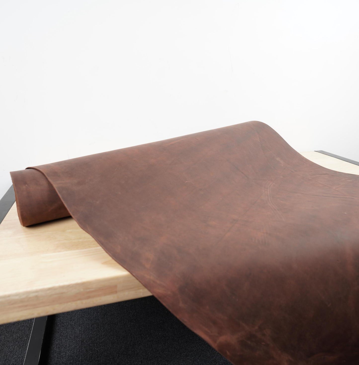 Full Grain Buffalo Leather Crazy Leather Distressed Leather Full Side for Tote Backpack Wallets Sleeves Duffels leather crafting projects