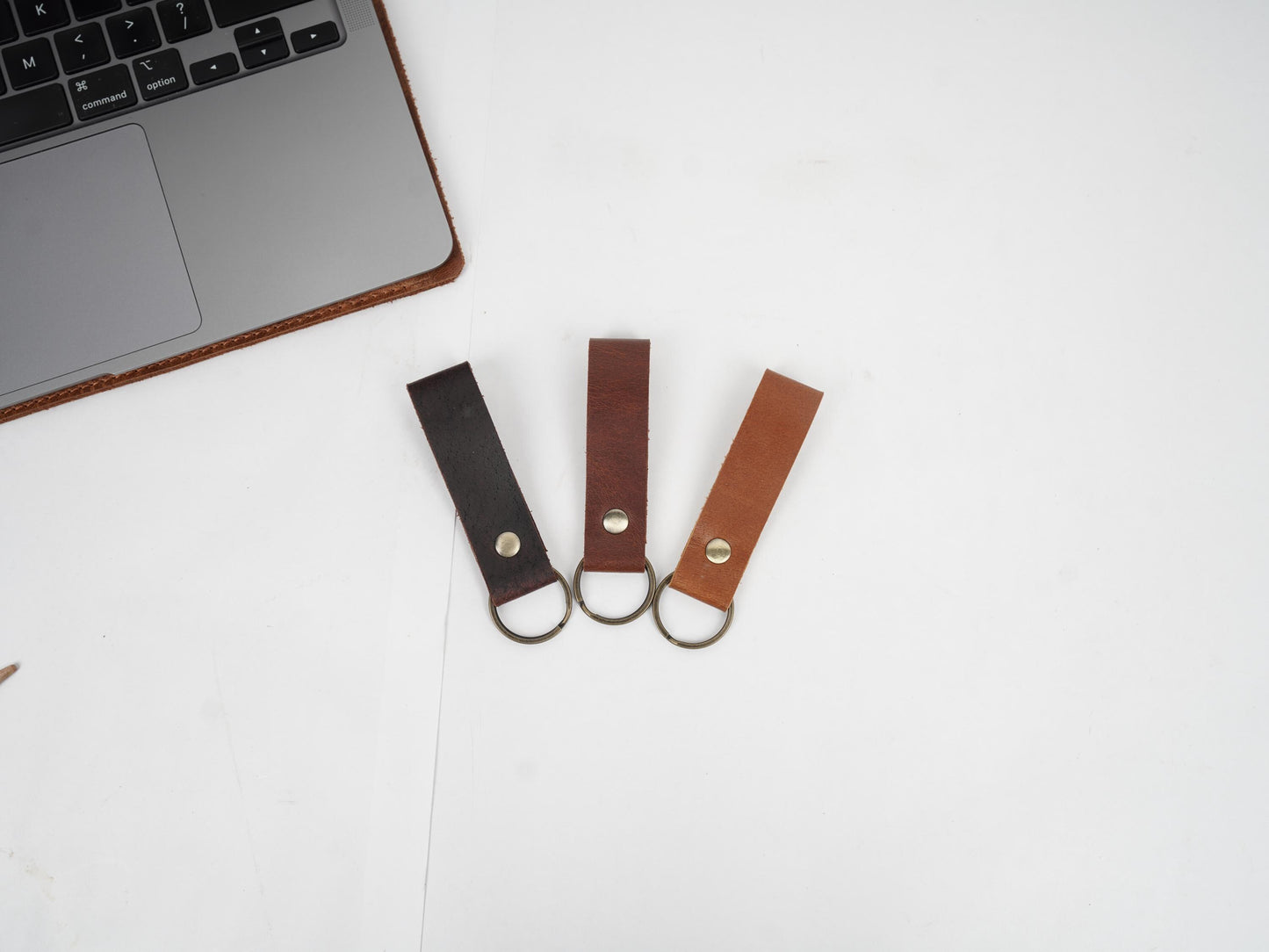 Personalized leather keychain Custom keyring Leather Couple Gift Leather keyring coordinate keychain Car keychain Full Grain Leather Key Tag