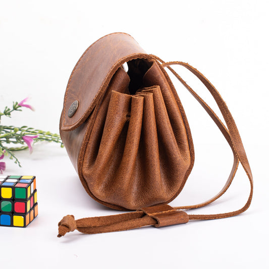 Personalized Leather Dice Bag for Dungeons and Dragons Players Leather Drawstring Dice Bag DND Dice Pouch Valentines day Gift For DnD Player