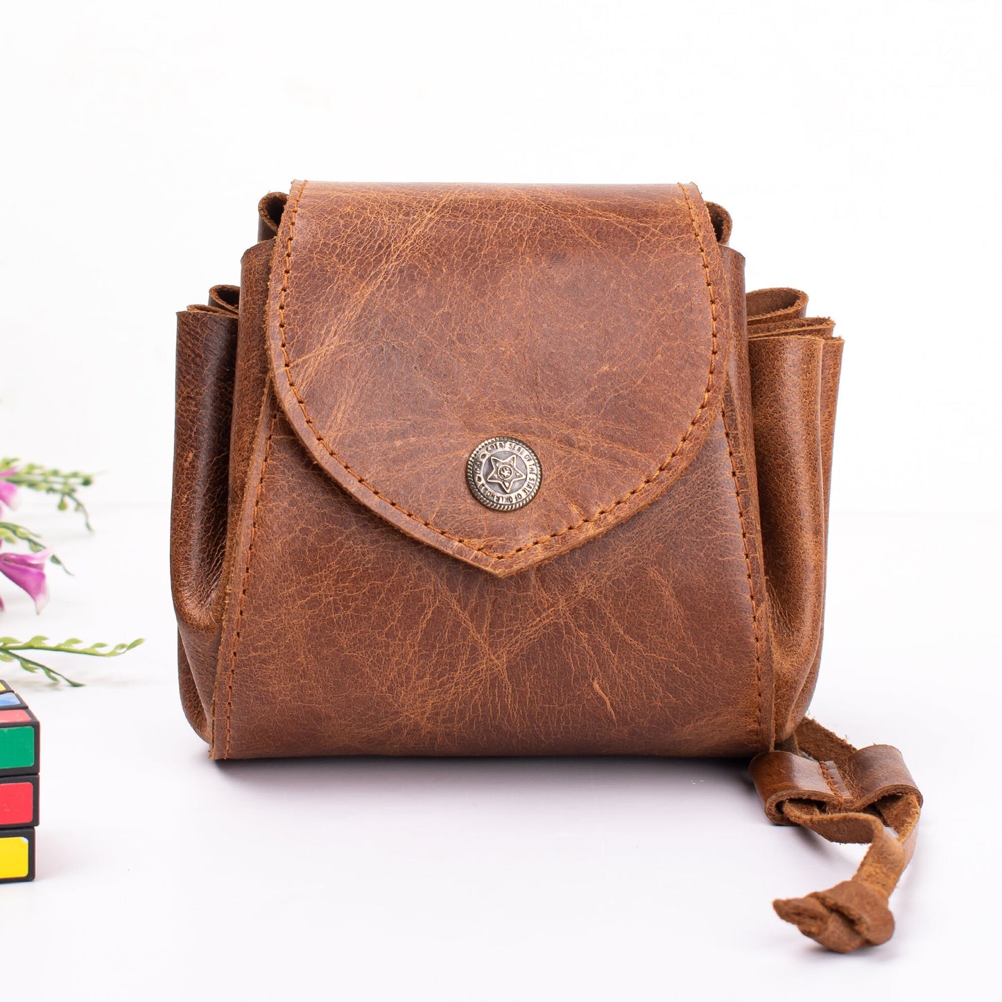 Personalized Leather Dice Bag for Dungeons and Dragons Players Leather Drawstring Dice Bag DND Dice Pouch Valentines day Gift For DnD Player