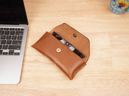 Sunglass Case leather eyeglasses case sunglass case Personalized eyewear aviator case with Nose Bridge Eyeglass Case Christmas Gift For Him