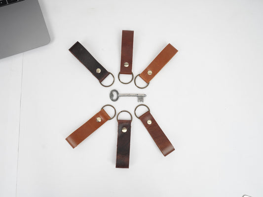Personalized leather keychain Custom keyring Leather Couple Gift Leather keyring coordinate keychain Car keychain Full Grain Leather Key Tag